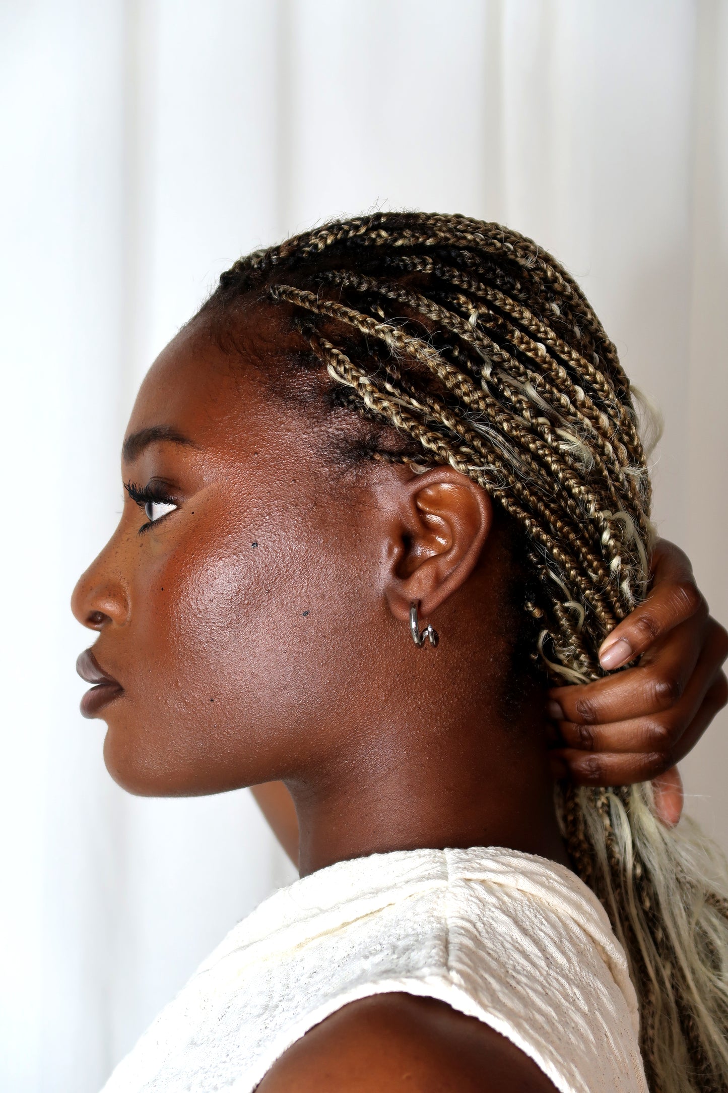 Ava Twist Detail Hoop Earrings