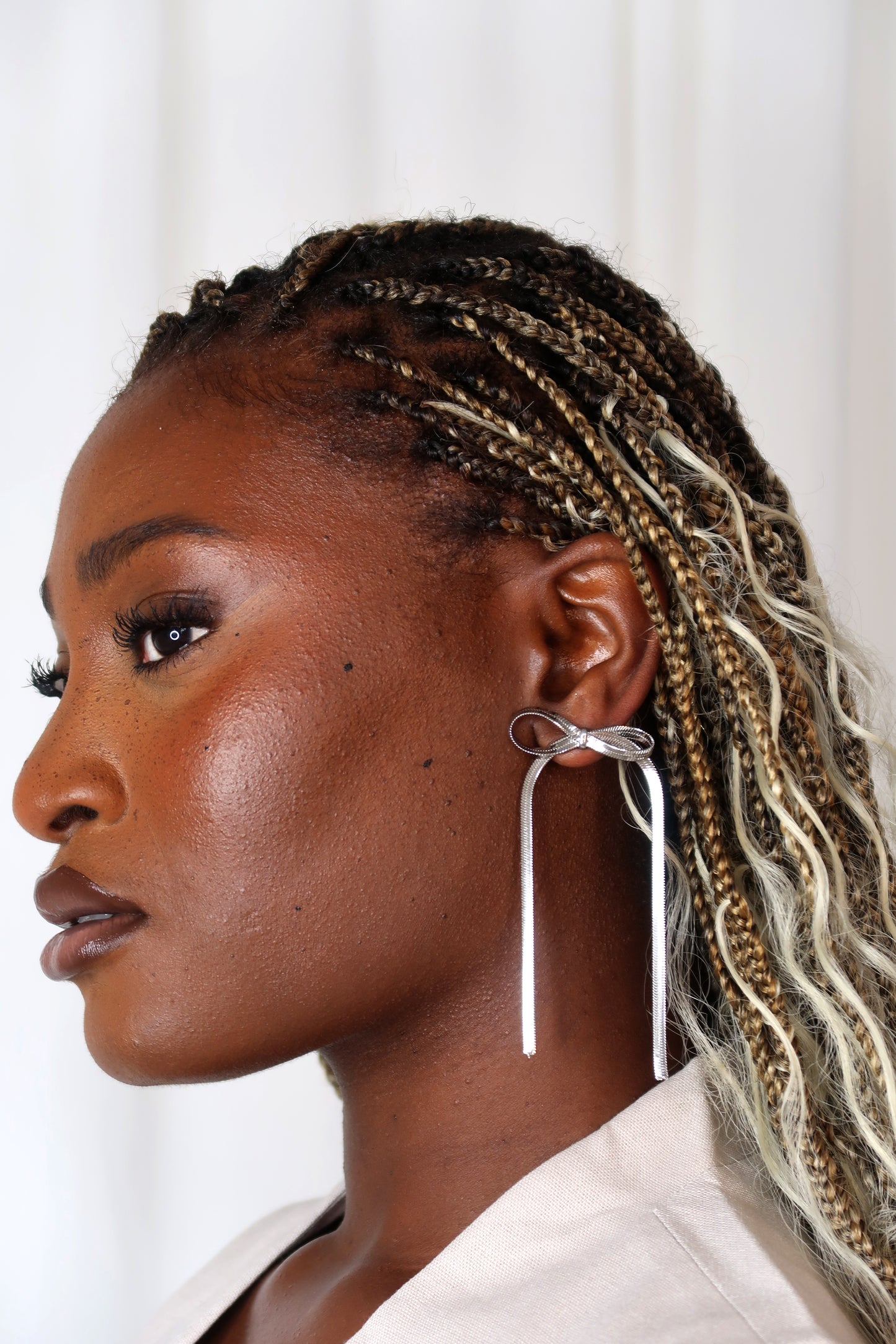 Alina Oversized Bow Earrings