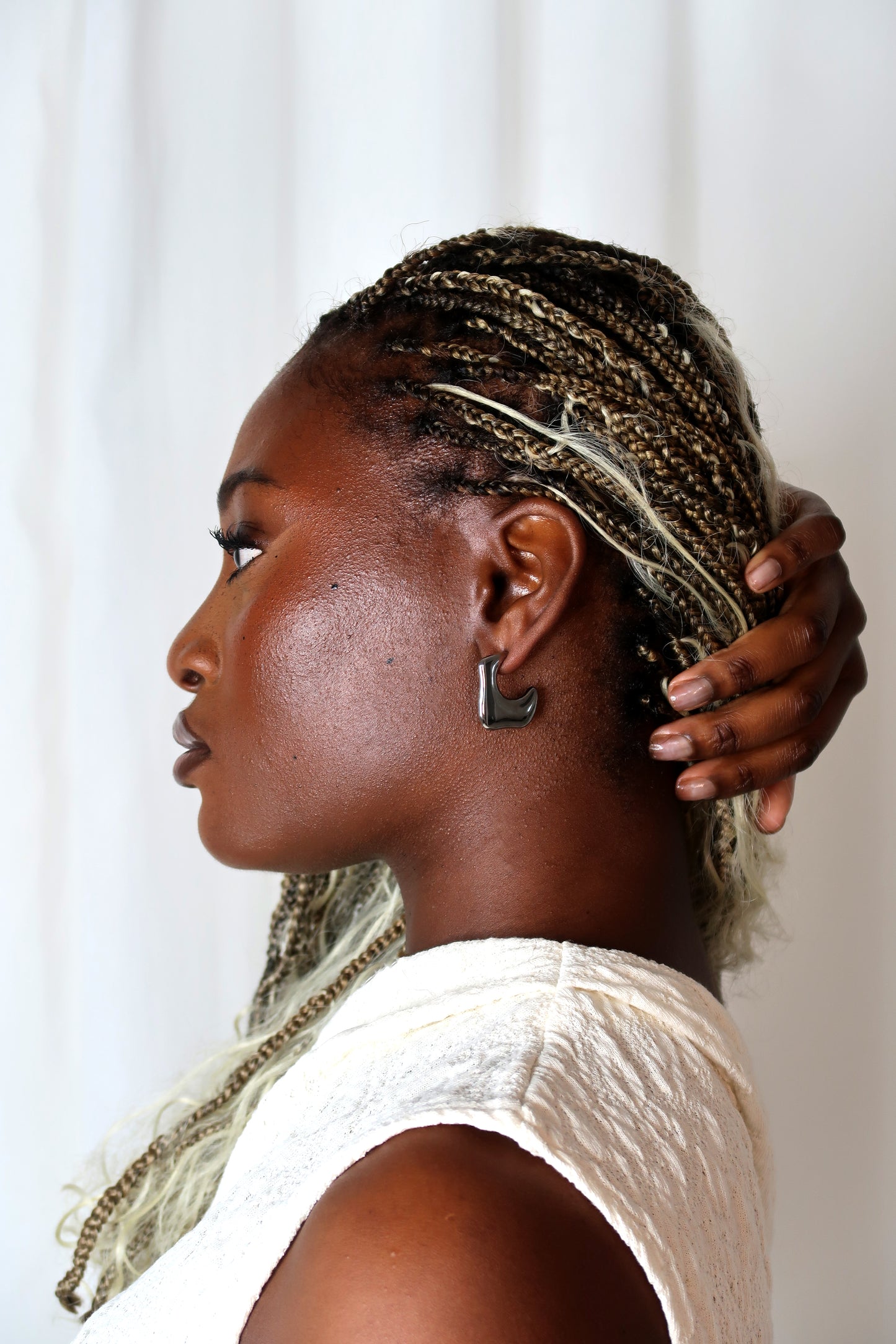 Mila Wavy Hoop Stud Earrings Gold/Silver