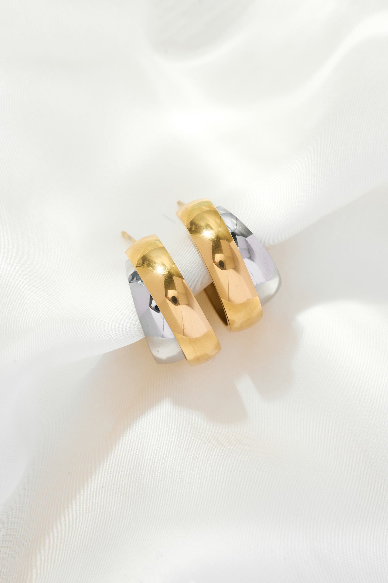 Cleo Mixed Metal Double Hoop Earrings
