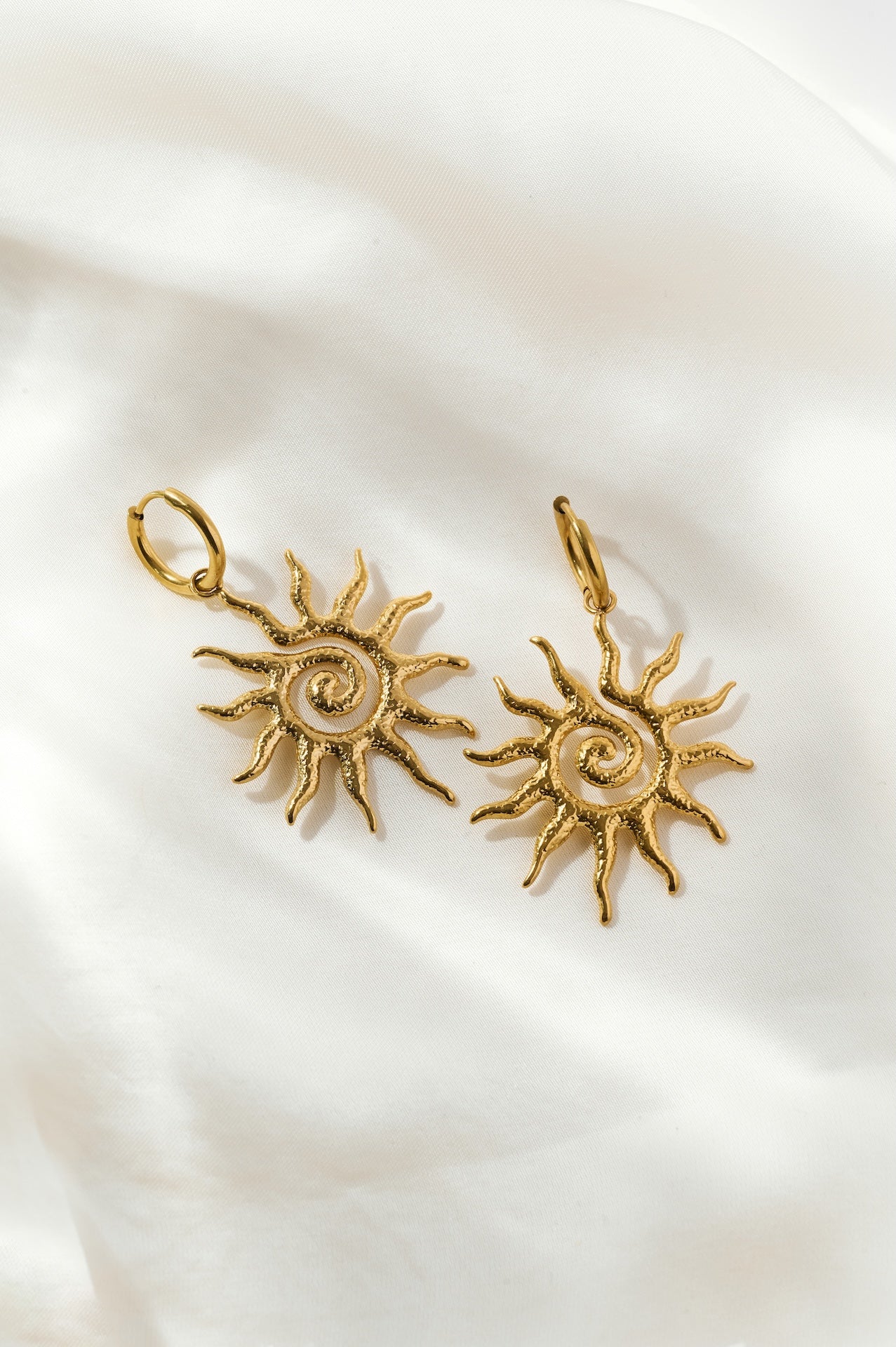 Rae Sun Detail Drop Earrings