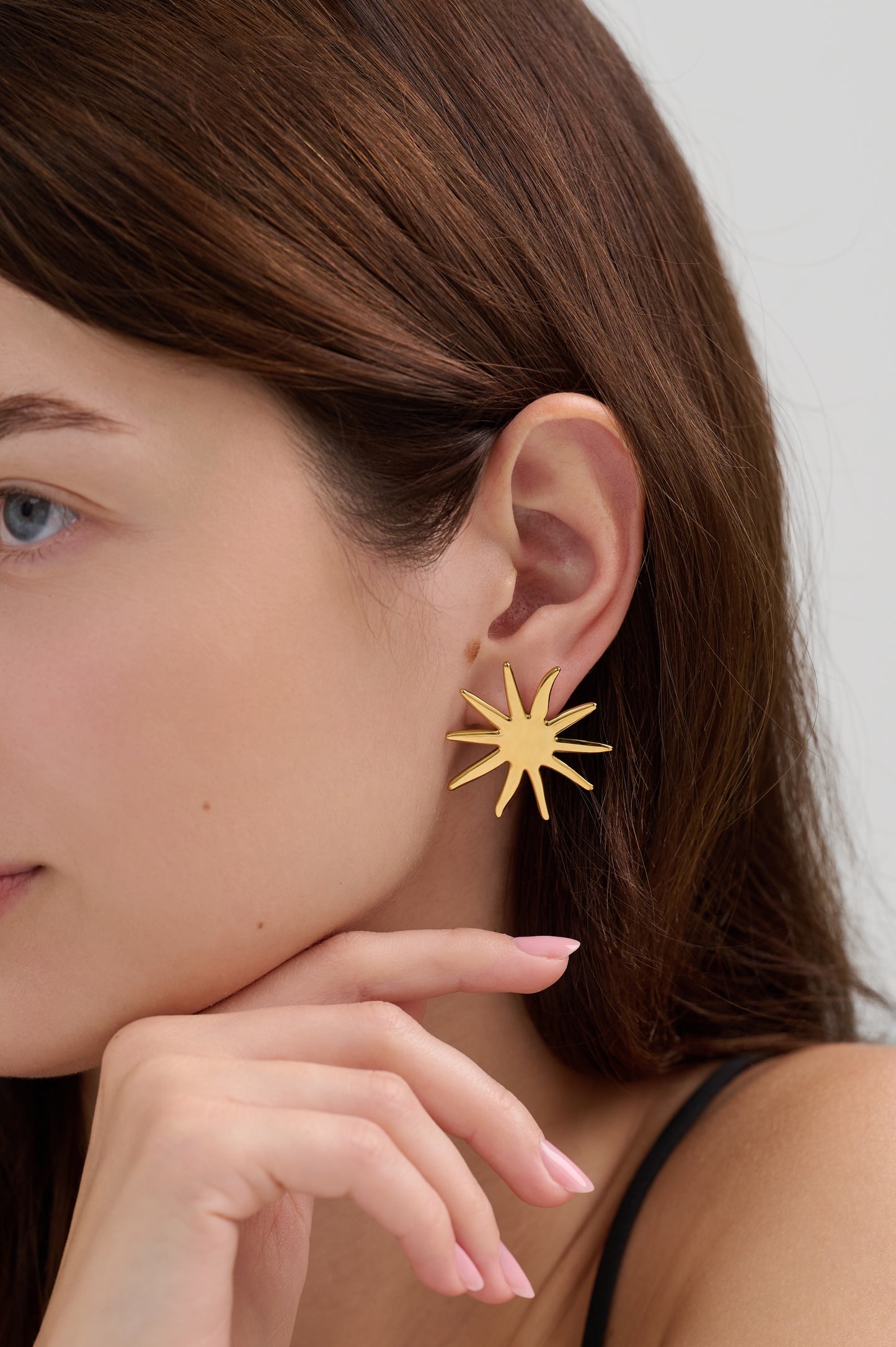 Layla Sun Detail Stud Earrings